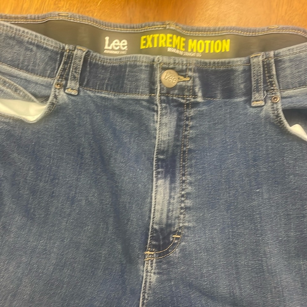 Men’s Lee jeans